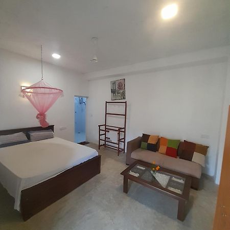 Villa Diamond Nest Unawatuna Exteriör bild
